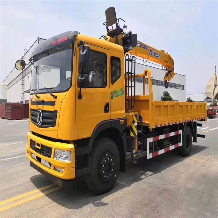 大英附近找一辆随车吊出租