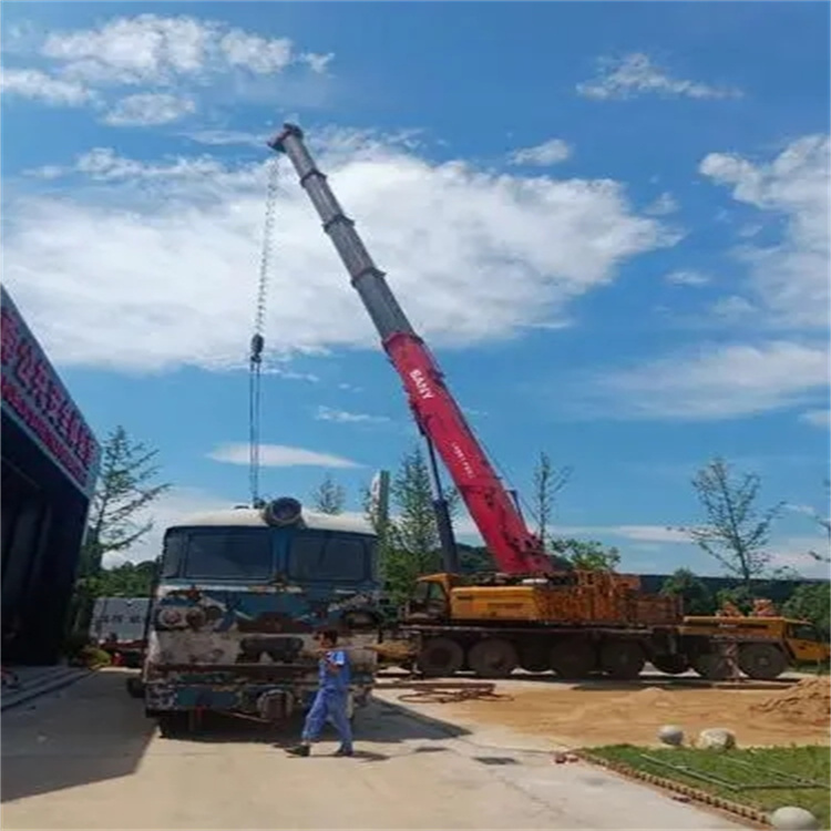 大英吊车出租｜16吨汽车吊｜工地吊装/设备吊运｜灵活调度_专业团队