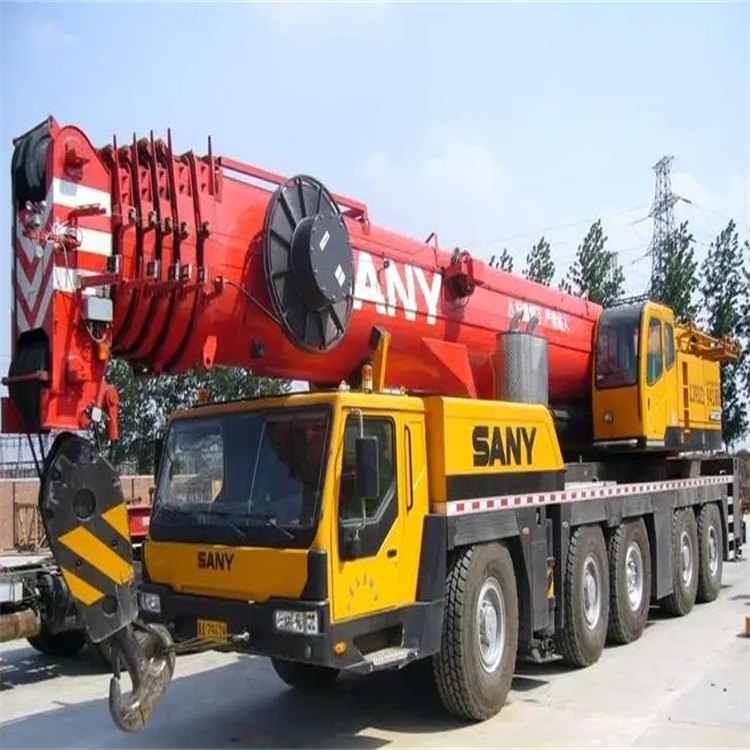 大英300吨吊车能吊多重